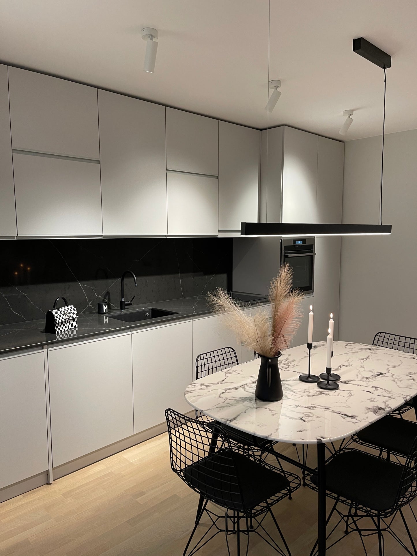 Апартамент кв. Банишора, София 80 м2