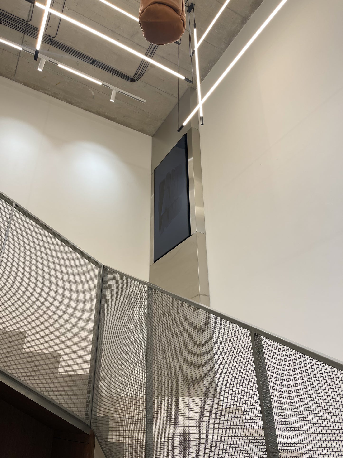 AND store, София